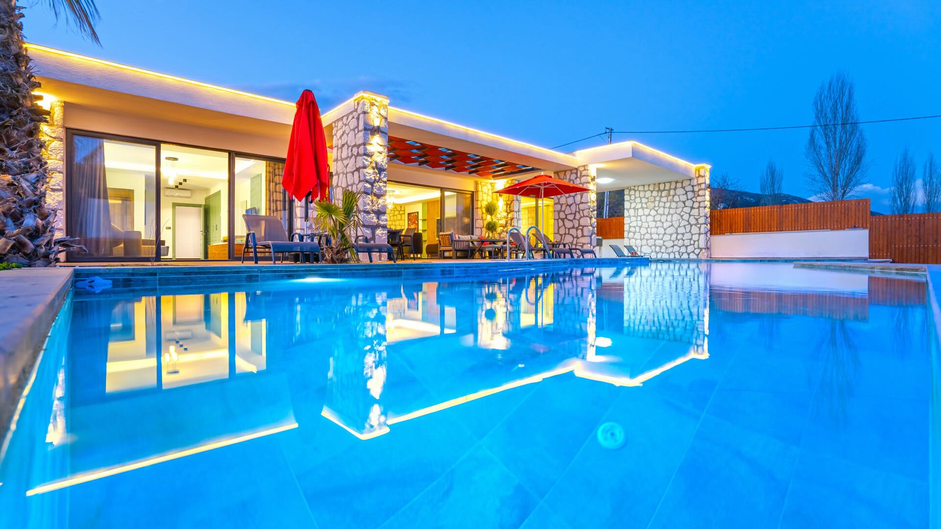 Villa Habana - Villa Habana – Hakkında